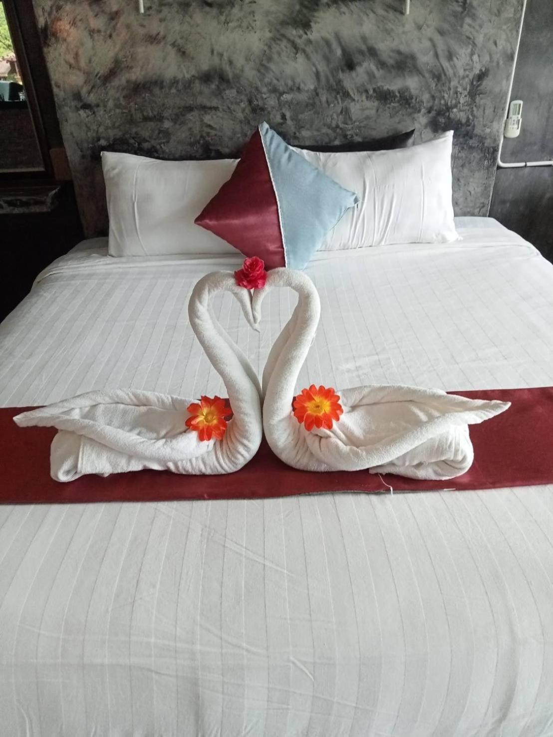 Keeree Loft Resort Thong Pha Phum Εξωτερικό φωτογραφία